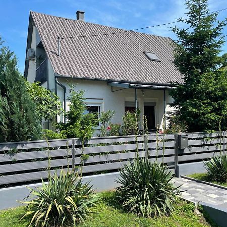 Tóparti hangulatú nyaraló-Balatonboglár Exterior foto